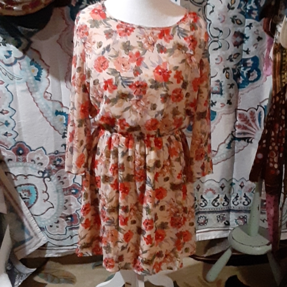 Mimi Chica floral dress NWOT